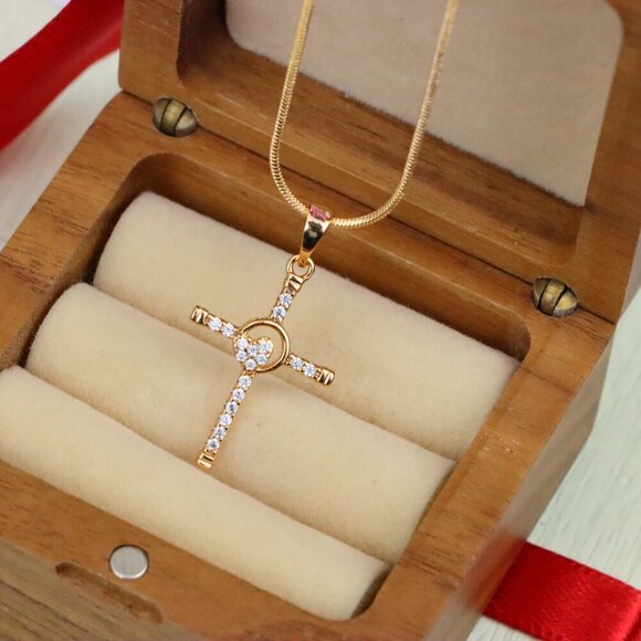 "Rose Gold Cross Pendant with Heart Accent and Sparkling CZ Stones, XPPT1818 - Picture 5 of 13